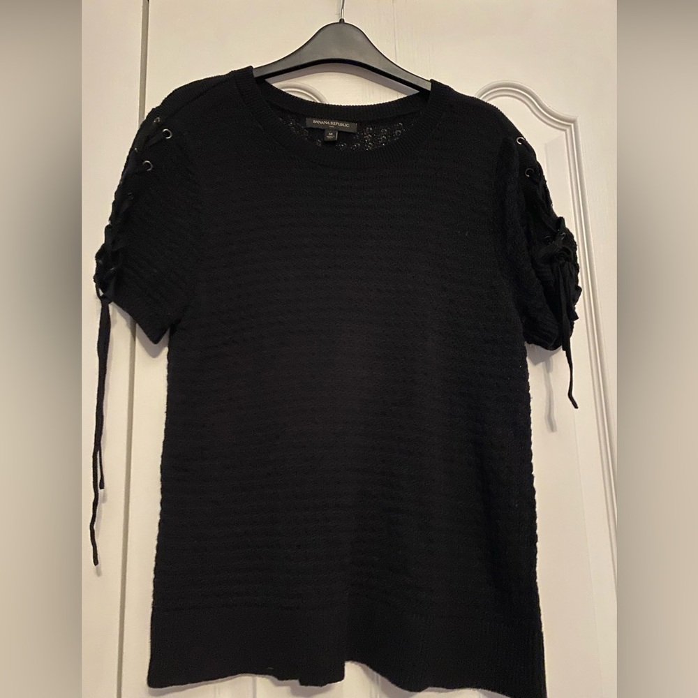 Banana Republic Black Ribbed Knit Short Sleeve T-Shirt
